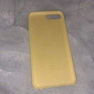 Used Apple IPhone 7 Plus phone case